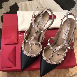 ❌ SOLD ❌ Valentino ankle strap rock stud heels